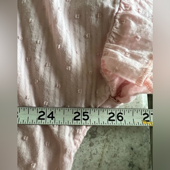 Baby Pink , Short Sleeve Button- Down w Textured Dots, Lace & ties at the waist - Picture 9 of 9